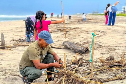 El objetivo es retirar todos los desechos que llegaron con los aguaceros.