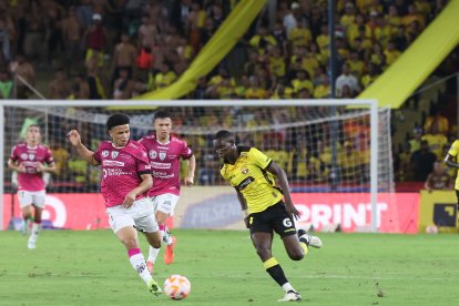 BARCELONA VS INDEPENDIENTE DEL VALLE FECHA :08/03/2025 PERIODISTA:CHRISTOPHER MONTALVAN AG-PERIODISTA AG-GUAYAQUIL AG-EXPRESO AG-GRANASA