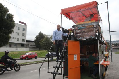 La idea surgió hace un año y, apenas hace tres meses, el restaurante ambulante se ubicó en la calle Amaru Ñan.