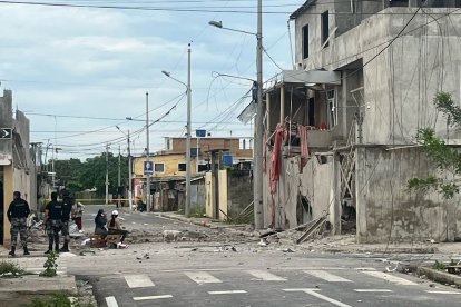 Continúan los atentados con explosivos en Puerto Bolívar.