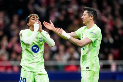 Lamine Yamal (i) y Robert Lewandowski son las principales cartas en el ataque culé.
