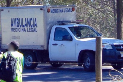 Tras el hecho, los cuerpos fueron llevados al Centro Forense de Quito.