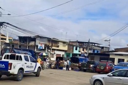 A un adolescente que cuidaba carros le propinaron un balazo en la cabeza.