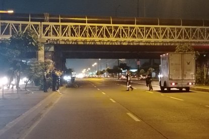 El puente donde aparecieron los cuerpos.