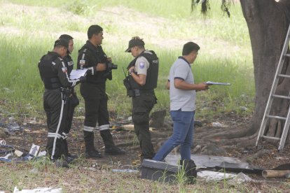La alerta se produjo la mañana de este lunes 7 de abril. Policías acudieron al sitio.