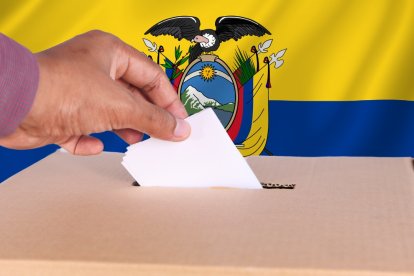 El ejercicio del voto fortalece la participación ciudadana en el país.