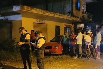 Los sujetos vestían prendas similares a las camufladas para asesinar.