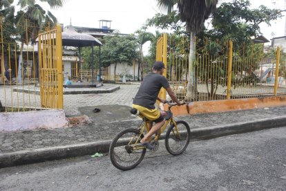 El suceso criminal se registró en un parque del cantón ferroviario.
