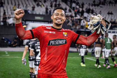 José Contreras, arquero venezolano que llegó a Barcelona en la temporada 2025