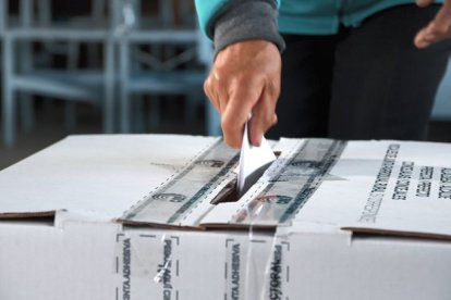 Elecciones Ecuador 2025: ¿hasta qué hora se puede votar?