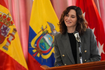 Isabel Díaz Ayuso, presidenta de la Comunidad de Madrid, en un acto oficial en la Cancillería ecuatoriana.
