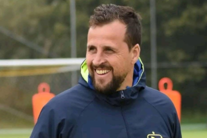 Técnico de Delfín SC renunció tras la goleada.