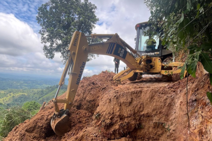 Hallaron tres cuerpos enterrados en Santa Rosa, El Oro.