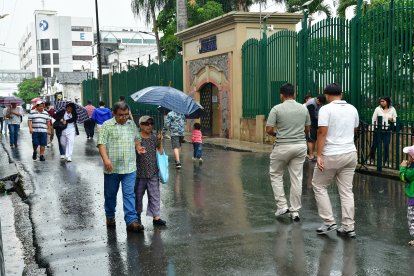 Los ciudadanos tienen la esperanza de que los problemas principales del país mejoren.