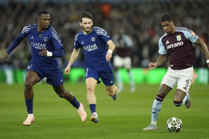 William Pacho se acerca a la orejona de la Champions League.