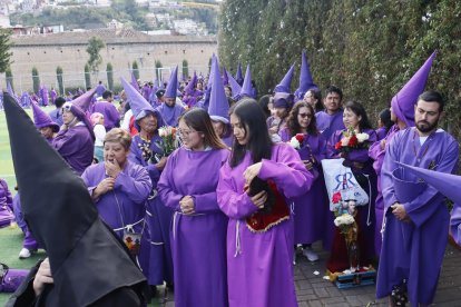 En Quito, los feligreses ya se están alistando para la procesión de Jesús del Gran Poder.