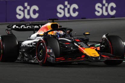 El Red Bull Racing de Max Verstappen fue el más veloz.