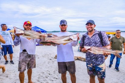 Muisne cautivó a turistas durante el feriado.