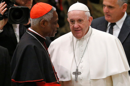 Papa Francisco con el cadernal Peter Turkson