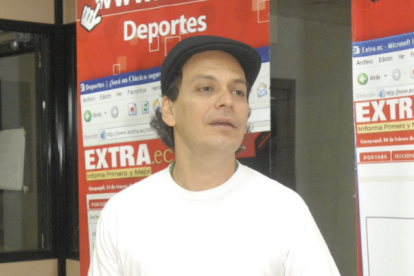 El periodista deportivo Roberto Bonafont causó preocupación tras quebranto.