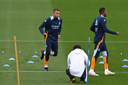 Kylian Mbappé quedó afuera de convocatoria ante el Getafe porque aún no se recupera de su esguince de tobillo.