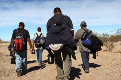 Los 'coyoteros' exigen altas sumas de dinero para trasladar a migrantes ilegales por rutas extremadamente peligrosas.