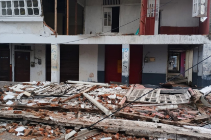 Sismo en Esmeraldas: así quedaron edificaciones por el fuerte temblor.