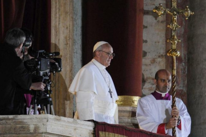 Con 76 años y perteneciente a la orden de los jesuitas, Jorge Bergoglio fue el papa número 266 de la historia y el primero de origen latinoamericano.