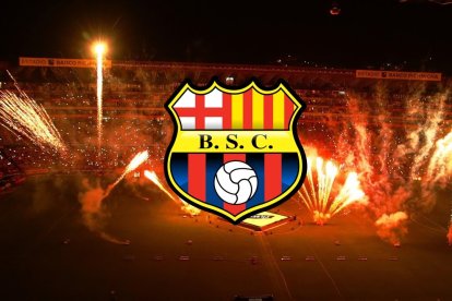 Barcelona festeja los 100 años de vida institucional en el estadio Monumental.