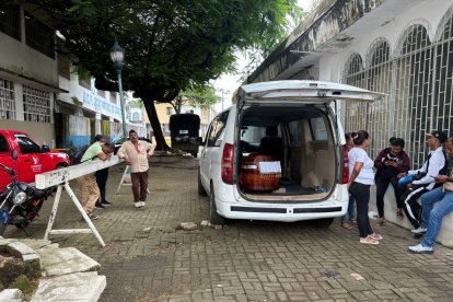 cuatro jóvenes, entre ellos tres menores de edad, fueron ejecutados a balazos a unos 150 metros de sus casas.