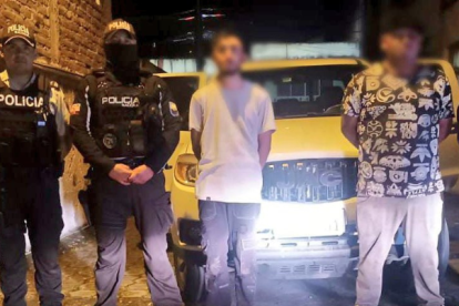 Los sospechosos fueron capturados pese a su intento de fuga.