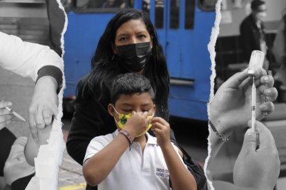 En la capital hay brigadas médicas del Ministerio de Salud colocando vacunas a  los estudiantes.