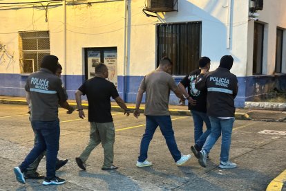 Cuatro sujetos fueron aprehendidos en el sitio en donde se ejecutó el allanamiento.