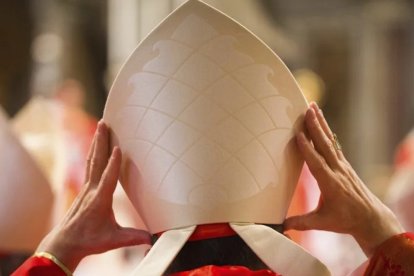 El cónclave sigue una tradición milenaria marcada por el secreto y el simbolismo.