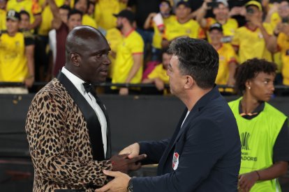 Segundo Castillo y Marcelo Gallardo se saludaron previo al duelo de Barcelona contra River Plate