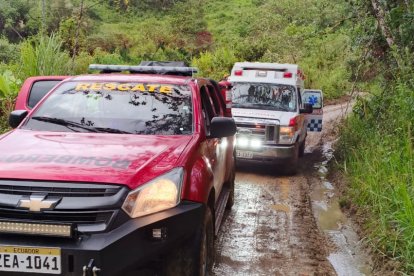 Bomberos de la localidad hicieron el rescate, en Chinchipe.