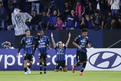 Independiente del Valle pelea por clasificar a los octavos de Copa Libertadores 2025.