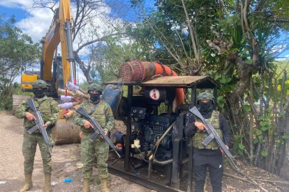 Las Fuerzas Armadas vienen ejecutando operativos contra la minería ilegal, en diferentes zonas del país.