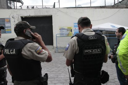 La Policía intervino en la cárcel para encontrar al recluso criminal.