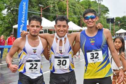 Óscar Patín fue medalla de bronces en los 35 km marcha varones.