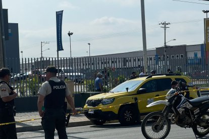 La víctima de sicariato era conductor de este taxi.