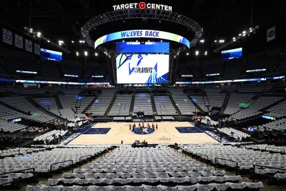 Vista del estadio antes del partido entre los Golden State Warriors y los Minnesota Timberwolves durante los playoffs de la NBA.