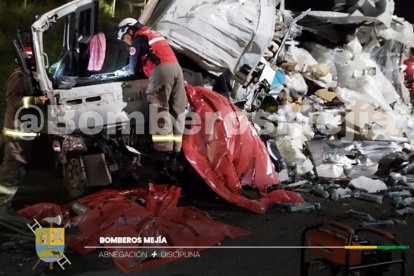 El accidente ocurrió la madrugada de este viernes 23 de mayo de 2025.