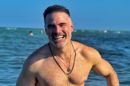 Roberto Manrique es un actor y activista ecuatoriano