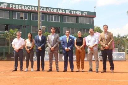 La nueva directiva de la Federación Ecuatoriana de Tenis.