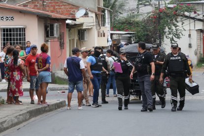 Balean a tricimoteros en Pascuales este 27 de mayo.