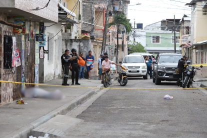 El crimen ocurrió en la manzana 39 de la cooperativa Carlos Castro 2, ubicada en el sector del Guasmo Sur.
