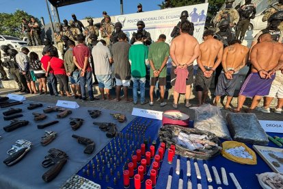32 detenidos durante el operativo Apolo 18 en Guayaquil.