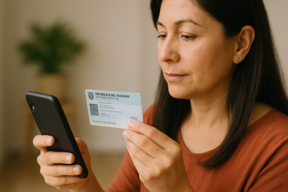 Imagen referencial. Con el número de terminación de tu cédula puedes consultar cuándo cobrarás el Bono de Desarrollo Humano.