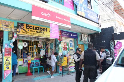 Local comercial de Durán fue atacado a balas.